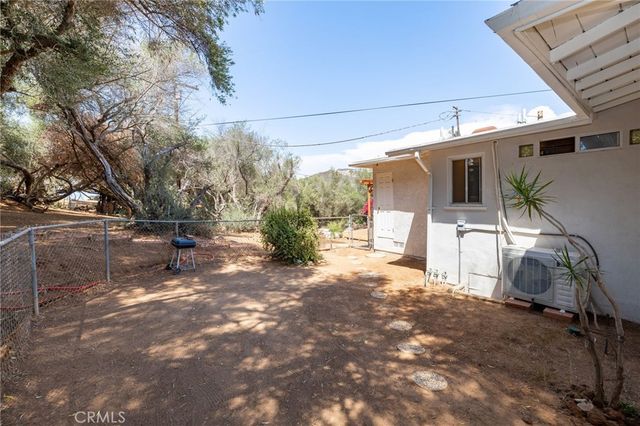 2576 Green Hills, Vista, CA 92084