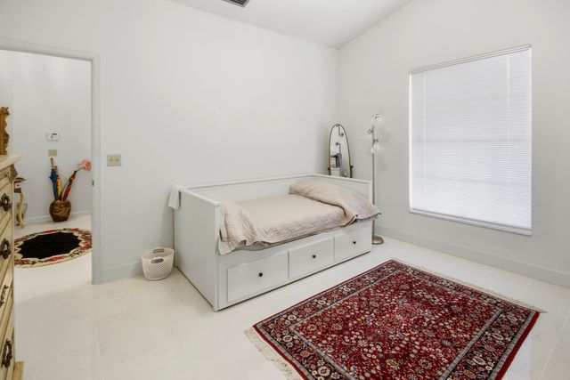 7660 Kings Ride, Boynton Beach, FL 33436