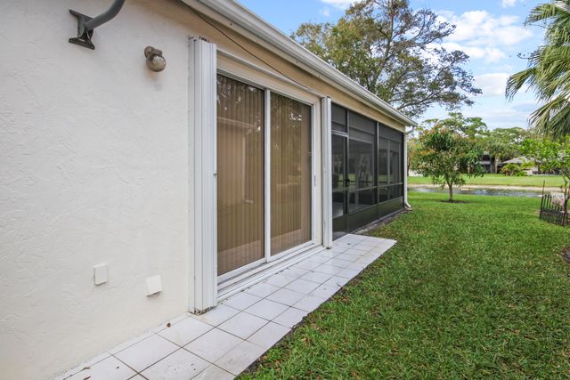 7660 Kings Ride, Boynton Beach, FL 33436