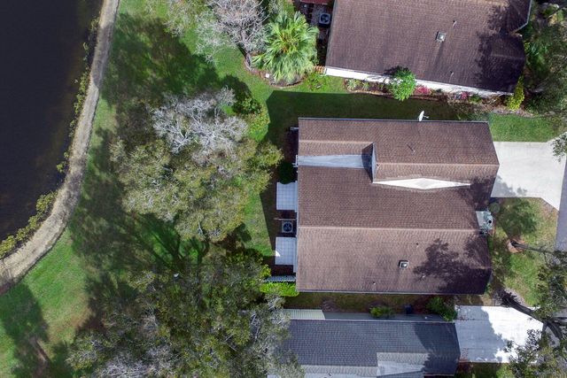 7660 Kings Ride, Boynton Beach, FL 33436