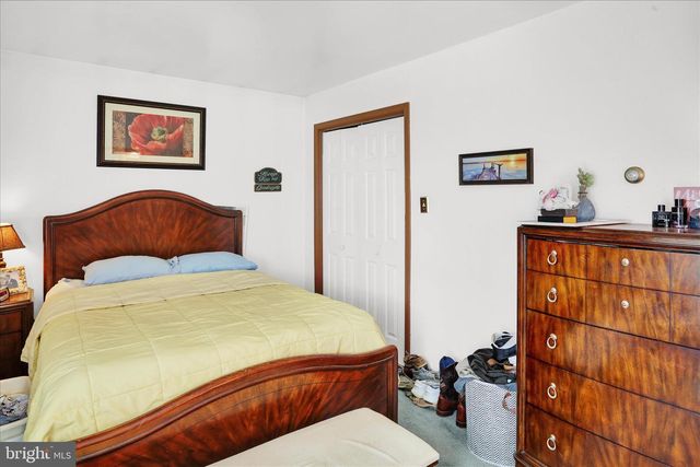 108 HOLLOW RD, Ringtown, PA 17967