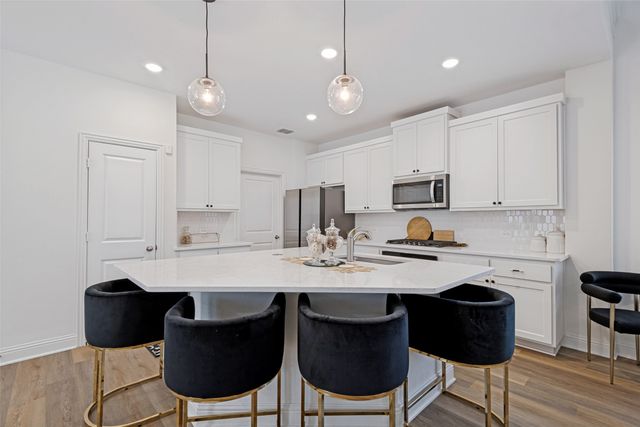 3906 Belleview Place, Crandall, TX 75114