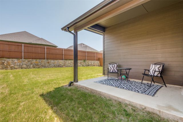 3906 Belleview Place, Crandall, TX 75114