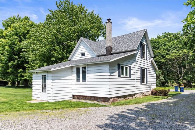 6803 Furnace Road, Ontario, NY 14519