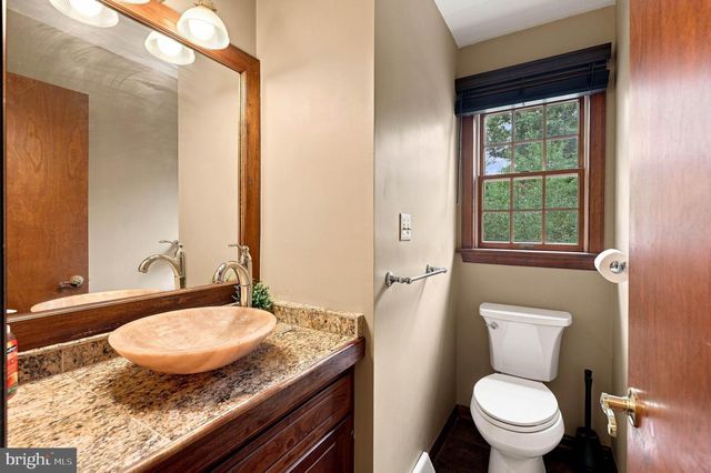 226 DOGWOOD DR, Elizabethtown, PA 17022