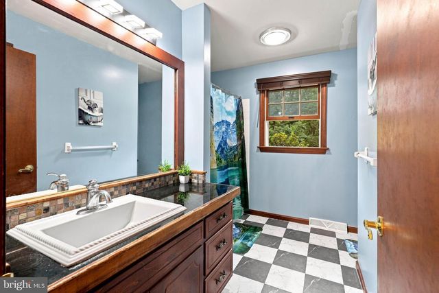 226 DOGWOOD DR, Elizabethtown, PA 17022