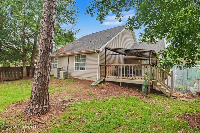 492 Royal Oak Drive, Pass Christian, MS 39571