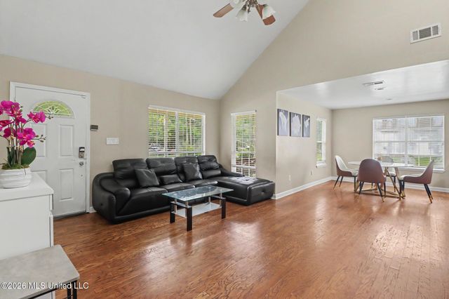 492 Royal Oak Drive, Pass Christian, MS 39571