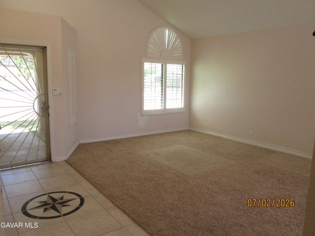 4745 Grandview Drive, Palmdale, CA 93551