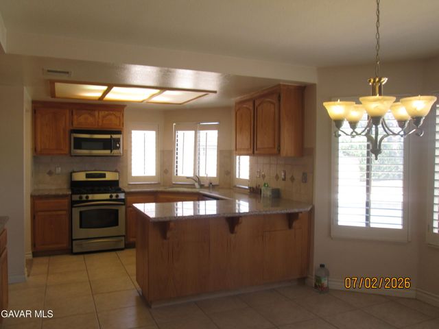 4745 Grandview Drive, Palmdale, CA 93551