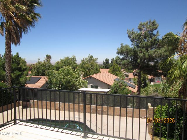 4745 Grandview Drive, Palmdale, CA 93551