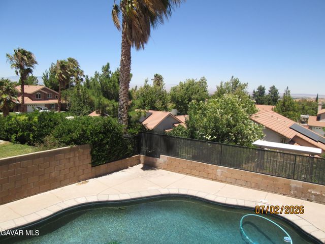 4745 Grandview Drive, Palmdale, CA 93551
