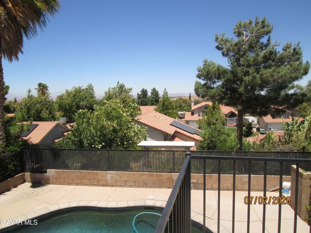 4745 Grandview Drive, Palmdale, CA 93551
