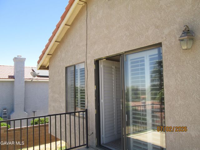 4745 Grandview Drive, Palmdale, CA 93551