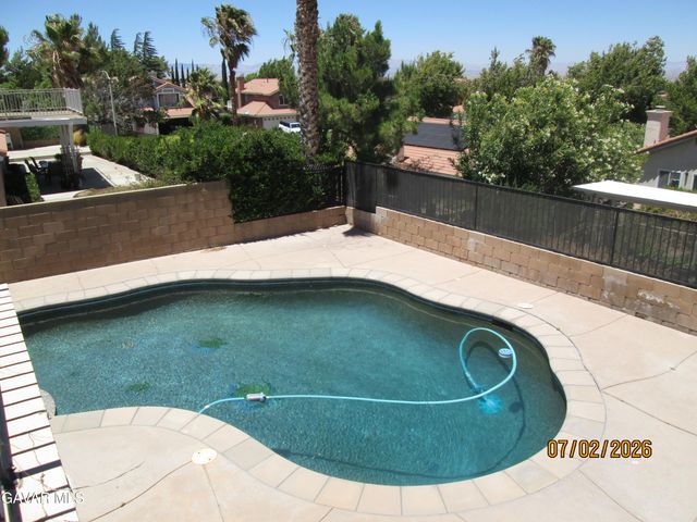 4745 Grandview Drive, Palmdale, CA 93551