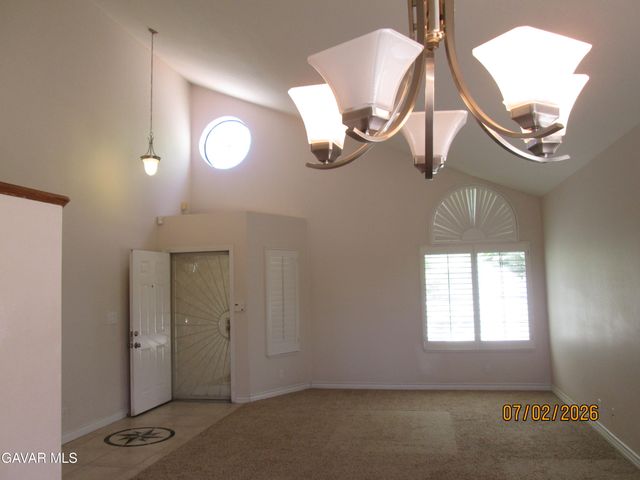 4745 Grandview Drive, Palmdale, CA 93551