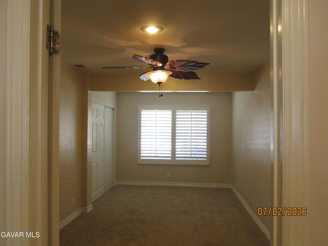 4745 Grandview Drive, Palmdale, CA 93551