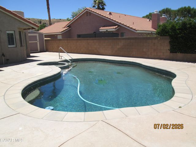 4745 Grandview Drive, Palmdale, CA 93551