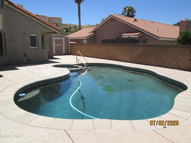 4745 Grandview Drive, Palmdale, CA 93551