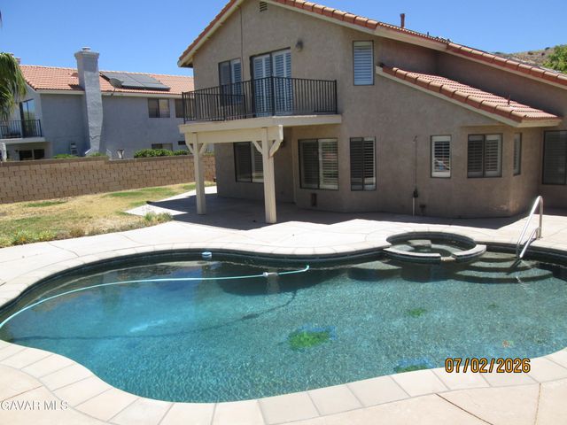 4745 Grandview Drive, Palmdale, CA 93551