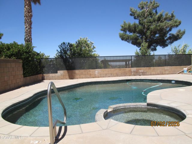4745 Grandview Drive, Palmdale, CA 93551