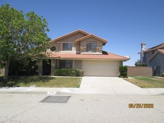 4745 Grandview Drive, Palmdale, CA 93551
