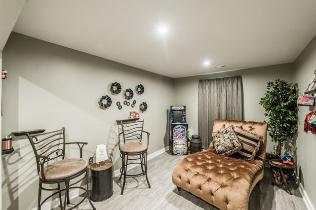 194 Carothers Way, White House, TN 37188