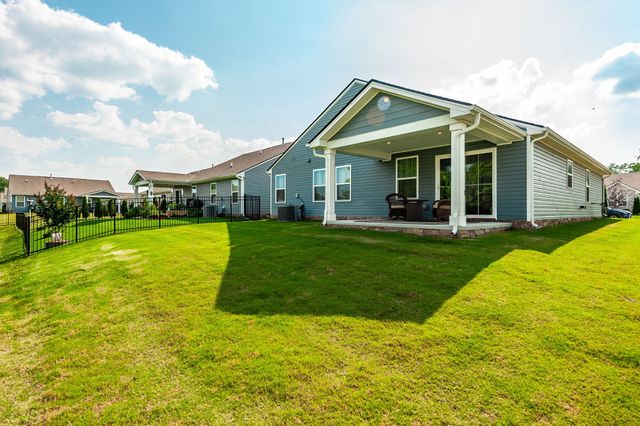 194 Carothers Way, White House, TN 37188