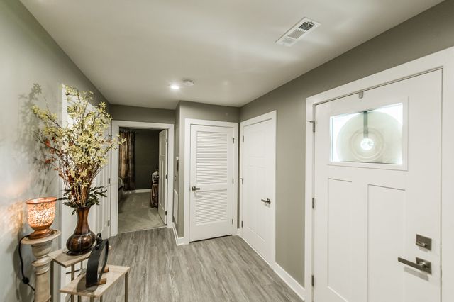 194 Carothers Way, White House, TN 37188