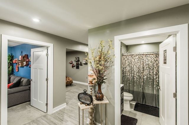 194 Carothers Way, White House, TN 37188