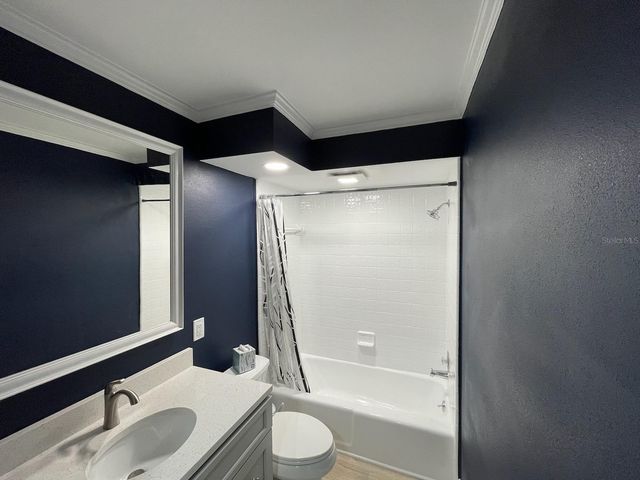 6450 WILD OAK BAY BOULEVARD 239, Bradenton, FL 34210