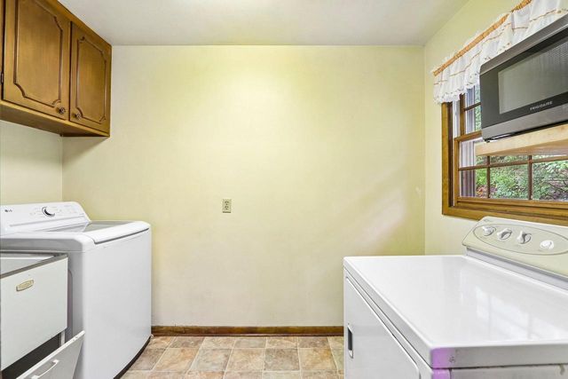 6006 Greentree Road, Madison, WI 53711