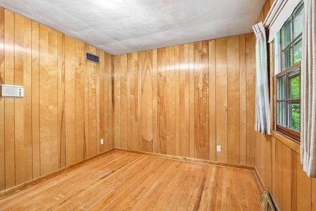 6006 Greentree Road, Madison, WI 53711