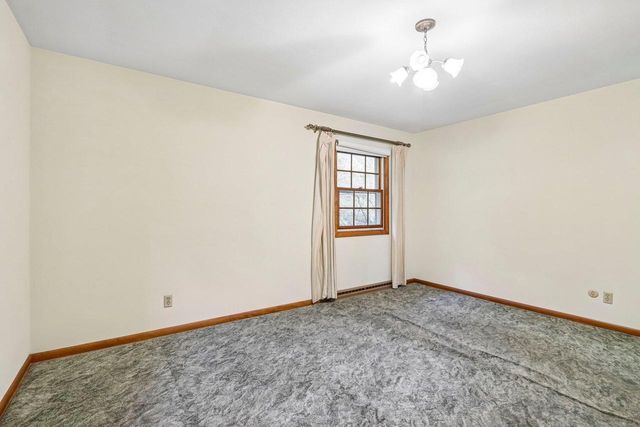 6006 Greentree Road, Madison, WI 53711