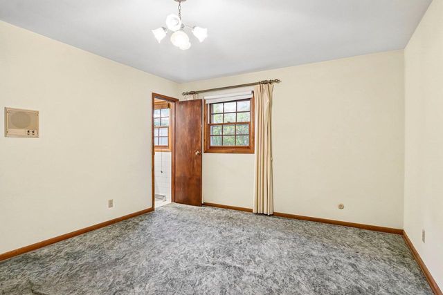 6006 Greentree Road, Madison, WI 53711