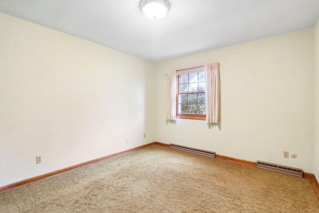 6006 Greentree Road, Madison, WI 53711
