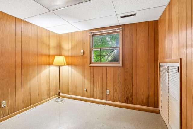 6006 Greentree Road, Madison, WI 53711