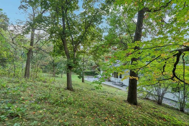 6006 Greentree Road, Madison, WI 53711