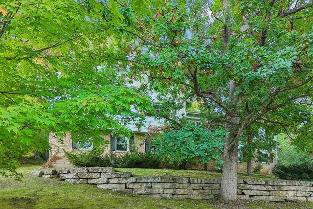 6006 Greentree Road, Madison, WI 53711