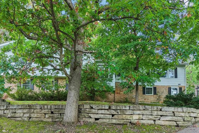 6006 Greentree Road, Madison, WI 53711