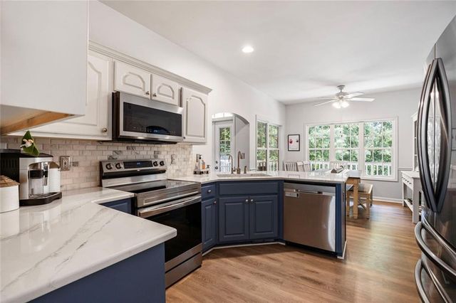 979 Bishop Road, Ball Ground, GA 30107