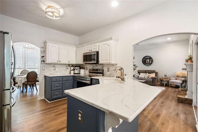 979 Bishop Road, Ball Ground, GA 30107