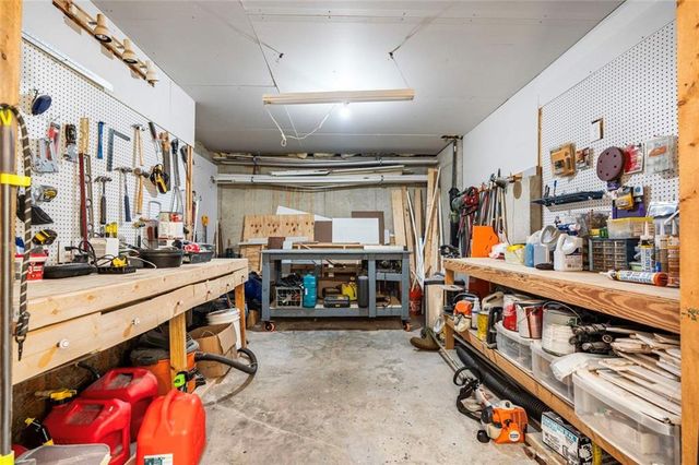 979 Bishop Road, Ball Ground, GA 30107