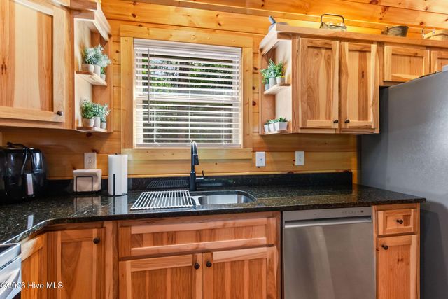 84 Oakcrest Lane, Murphy, NC 28906
