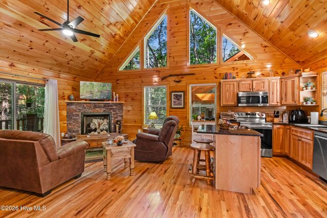 84 Oakcrest Lane, Murphy, NC 28906