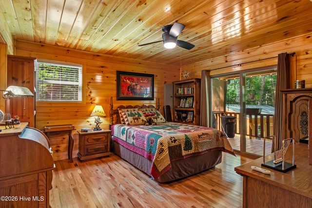 84 Oakcrest Lane, Murphy, NC 28906