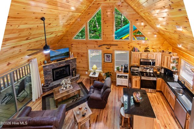 84 Oakcrest Lane, Murphy, NC 28906