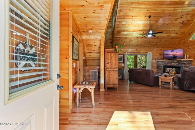 84 Oakcrest Lane, Murphy, NC 28906