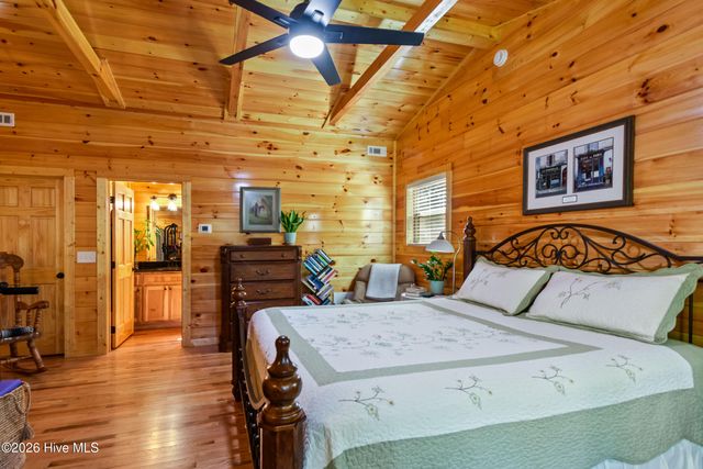 84 Oakcrest Lane, Murphy, NC 28906