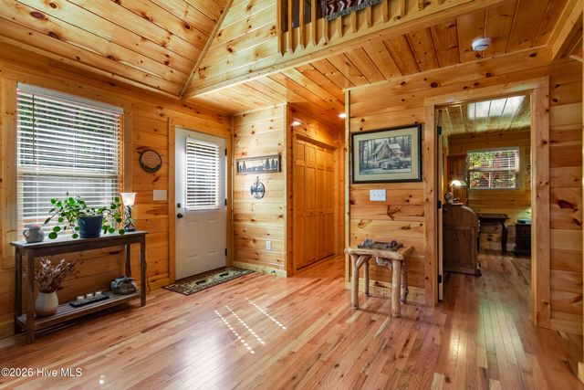 84 Oakcrest Lane, Murphy, NC 28906